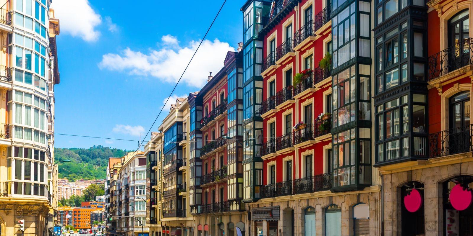 Bilbao: Sabores que Despiertan Emociones - Guía Gastronómica 2024
